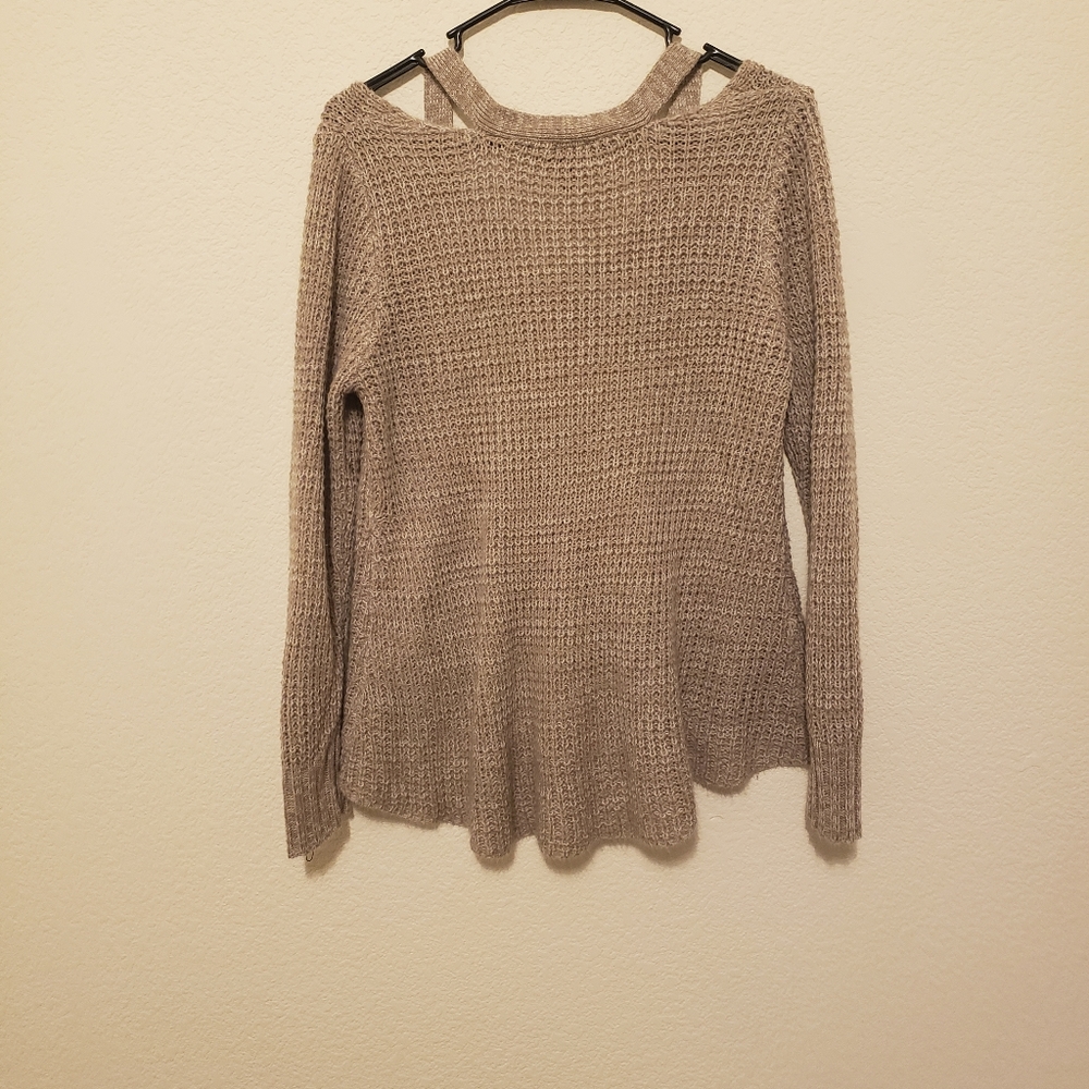 Sweater - Picture 3 of 3